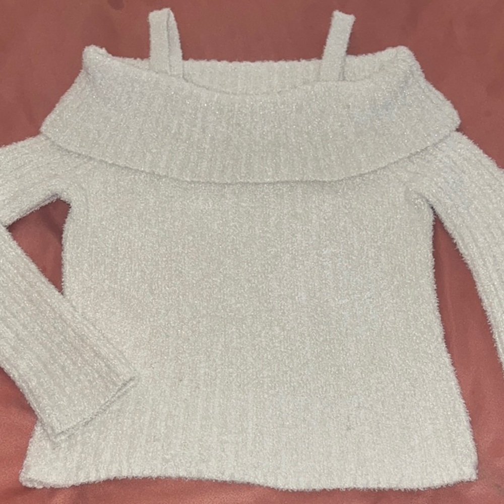 Abercrombie Kids Ribbed Off-Shoulder Sweater in Cream - Super Soft - 7/8